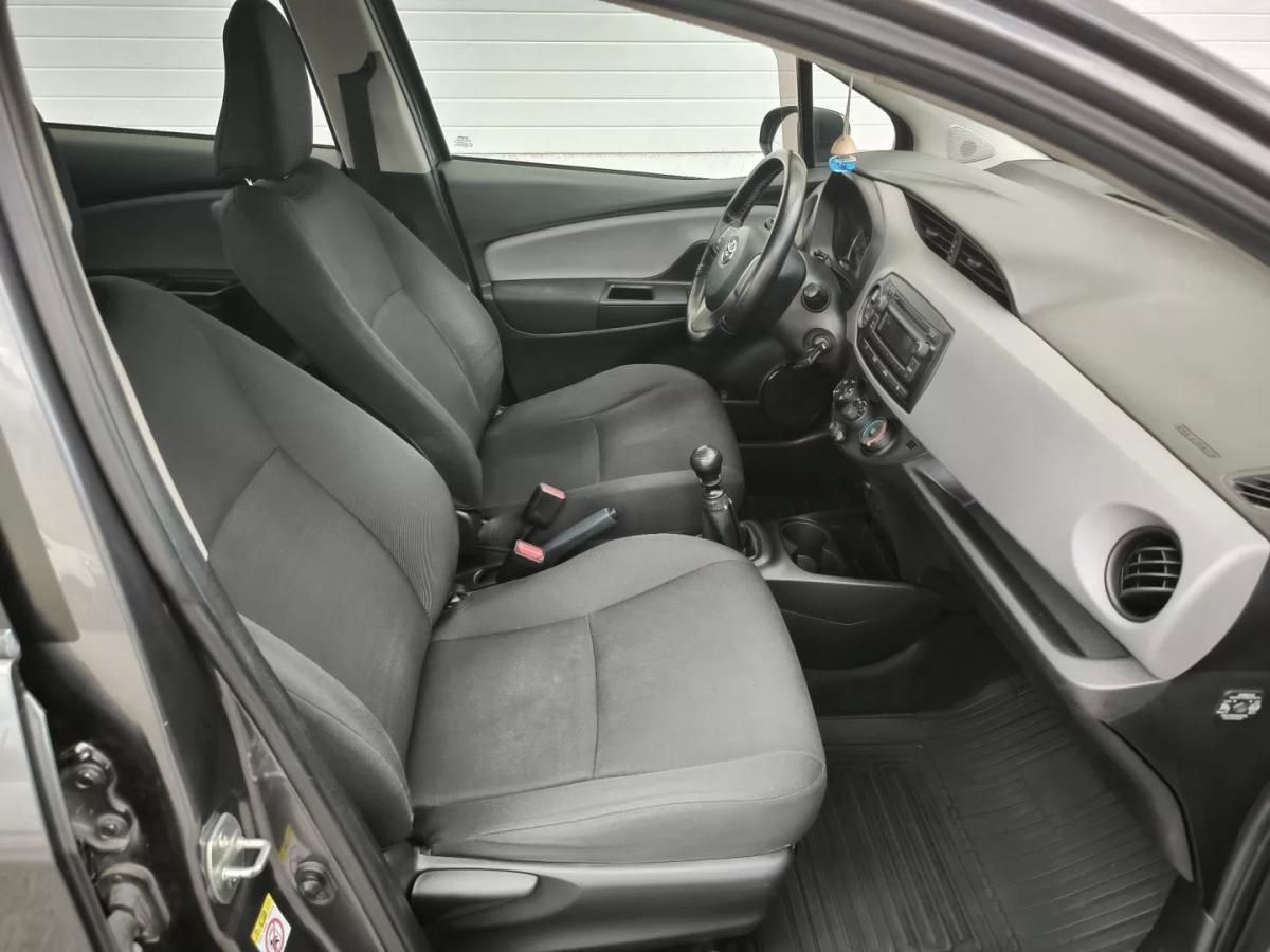toyota-yaris-2015-diesel-1364cc
