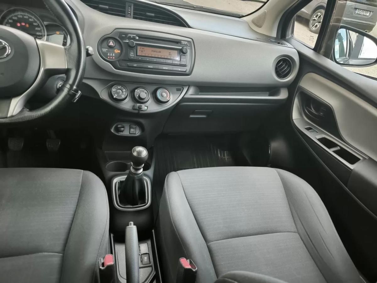 toyota-yaris-2015-diesel-1364cc