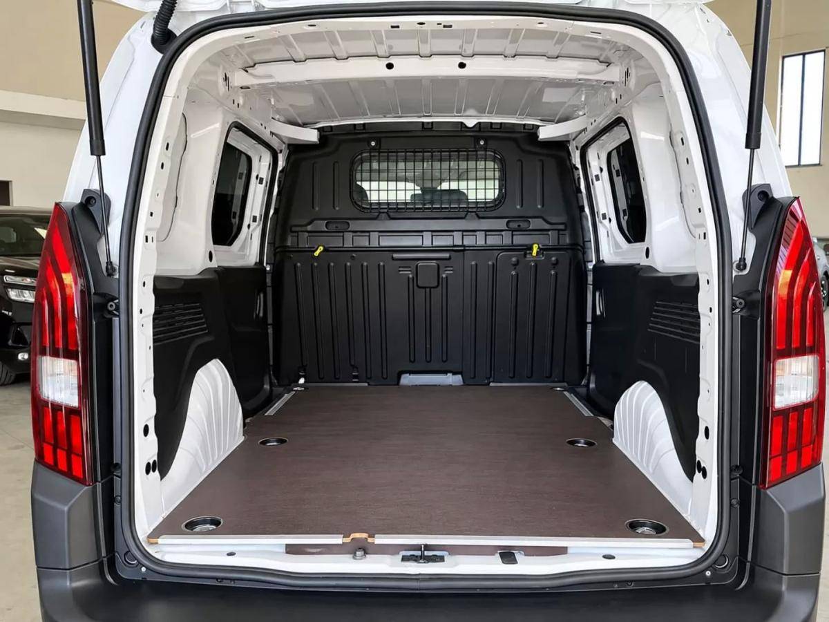 peugeot-partner-2021-diesel-1499cc