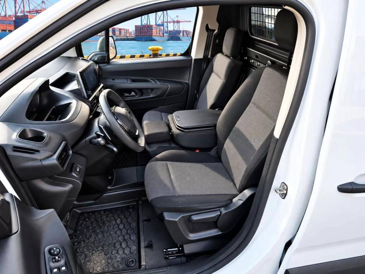 peugeot-partner-2021-diesel-1499cc