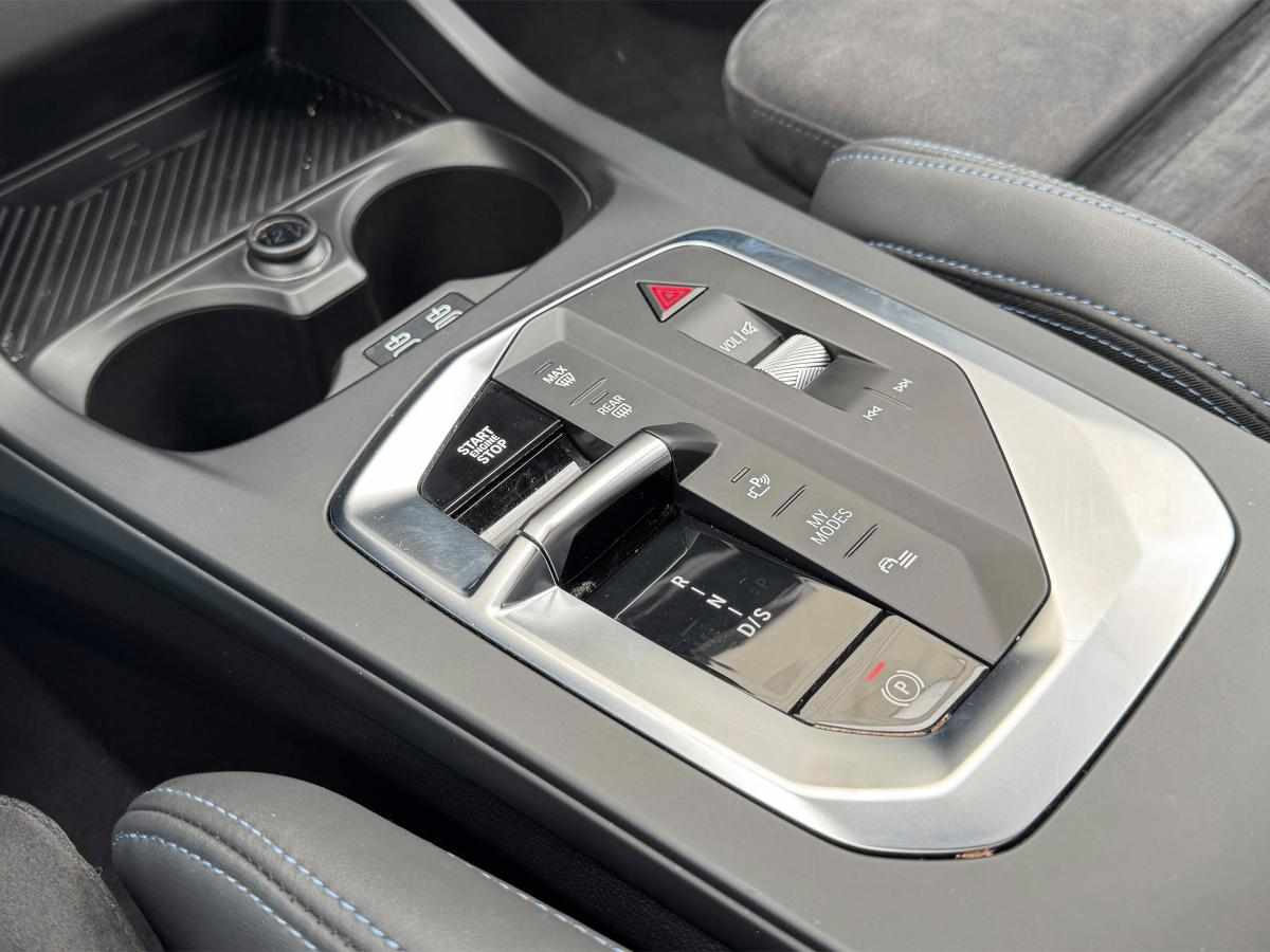 bmw-serie-1-118i-2025-gasolina-1499cc