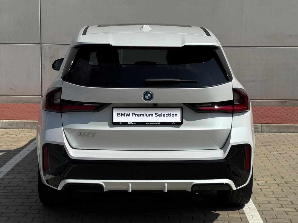 bmw-x1-ix1-xdrive30-2023-eletrico