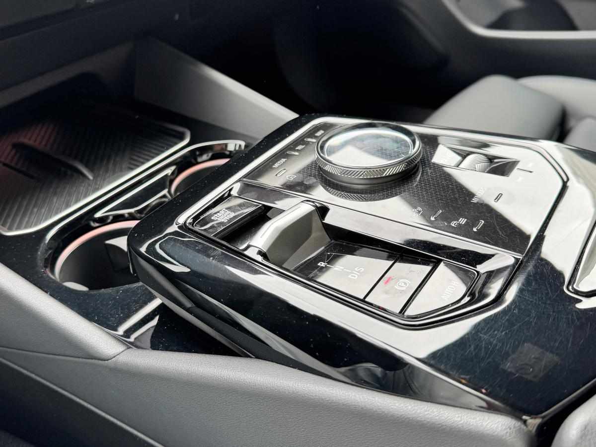 bmw-serie-5-530e-2024-gasolina-1998cc