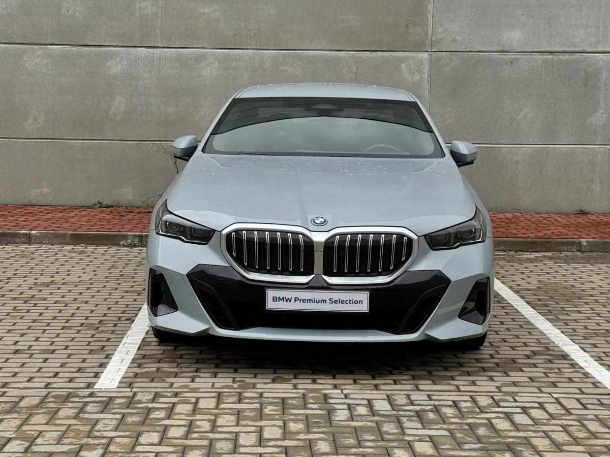 bmw-serie-5-530e-2024-gasolina-1998cc