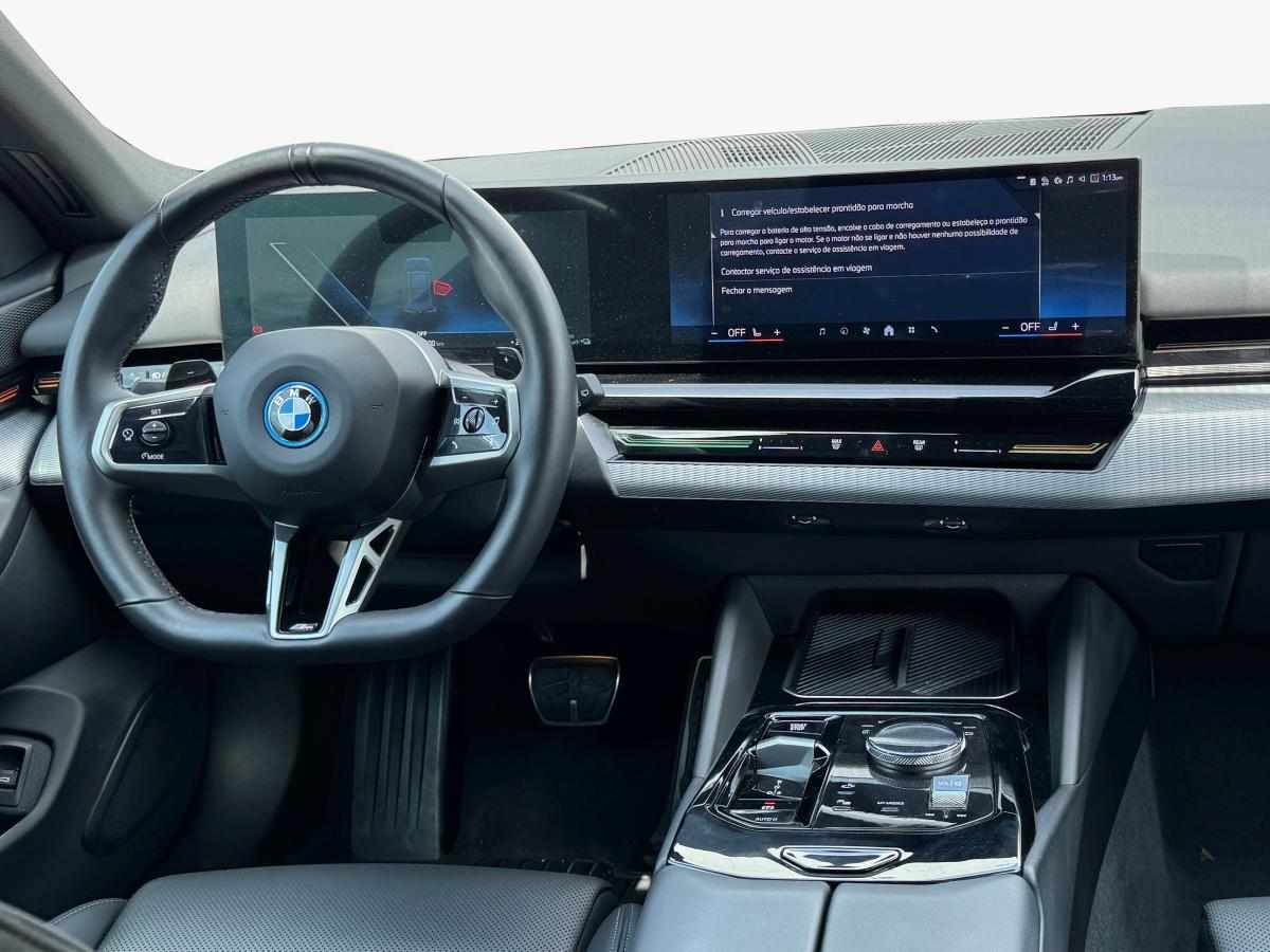 bmw-x1-xdrive25e-2025-gasolina-1499cc