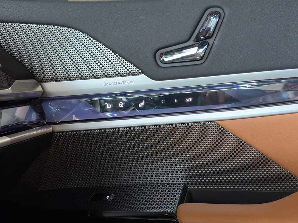 bmw-serie-7-i7-xdrive60-2023-eletrico