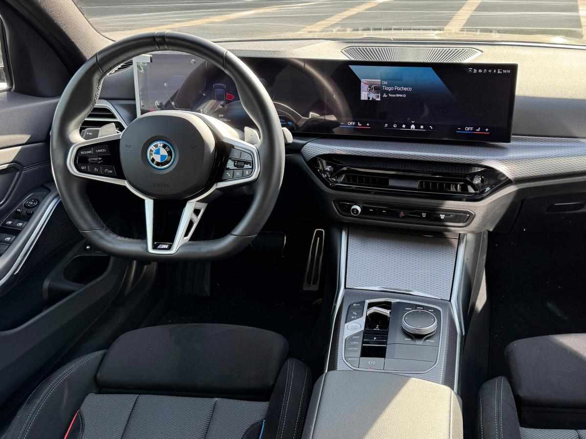 bmw-serie-3-330e-2025-gasolina-1998cc