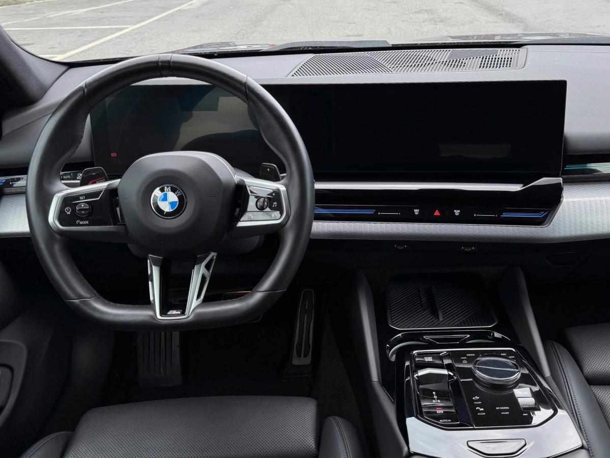bmw-serie-5-520d-2025-diesel-1995cc