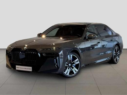 bmw-serie-7-i7-xdrive60-2024-eletrico