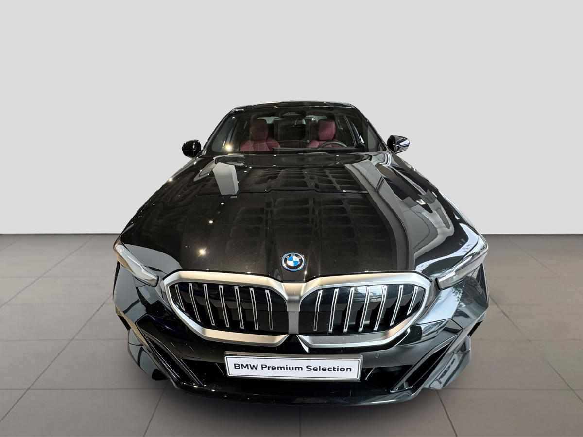 bmw-serie-5-530e-2025-gasolina-1998cc