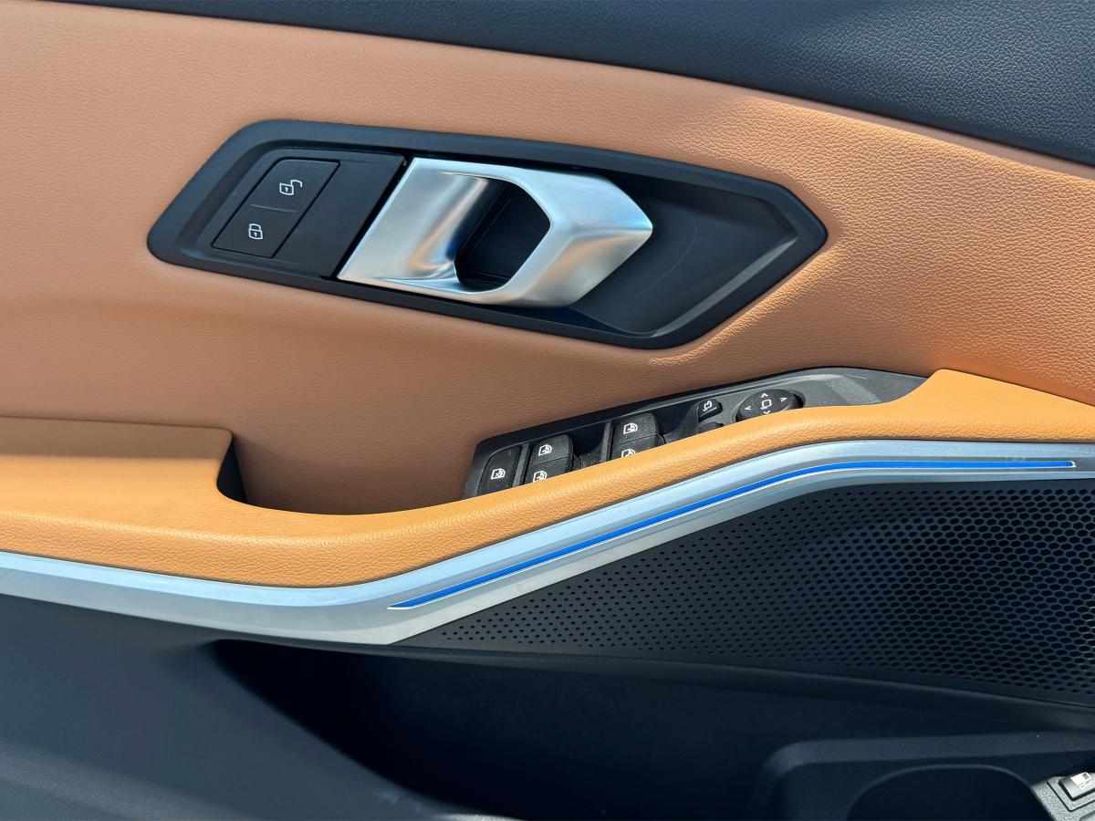 bmw-serie-3-330e-2025-gasolina-1998cc