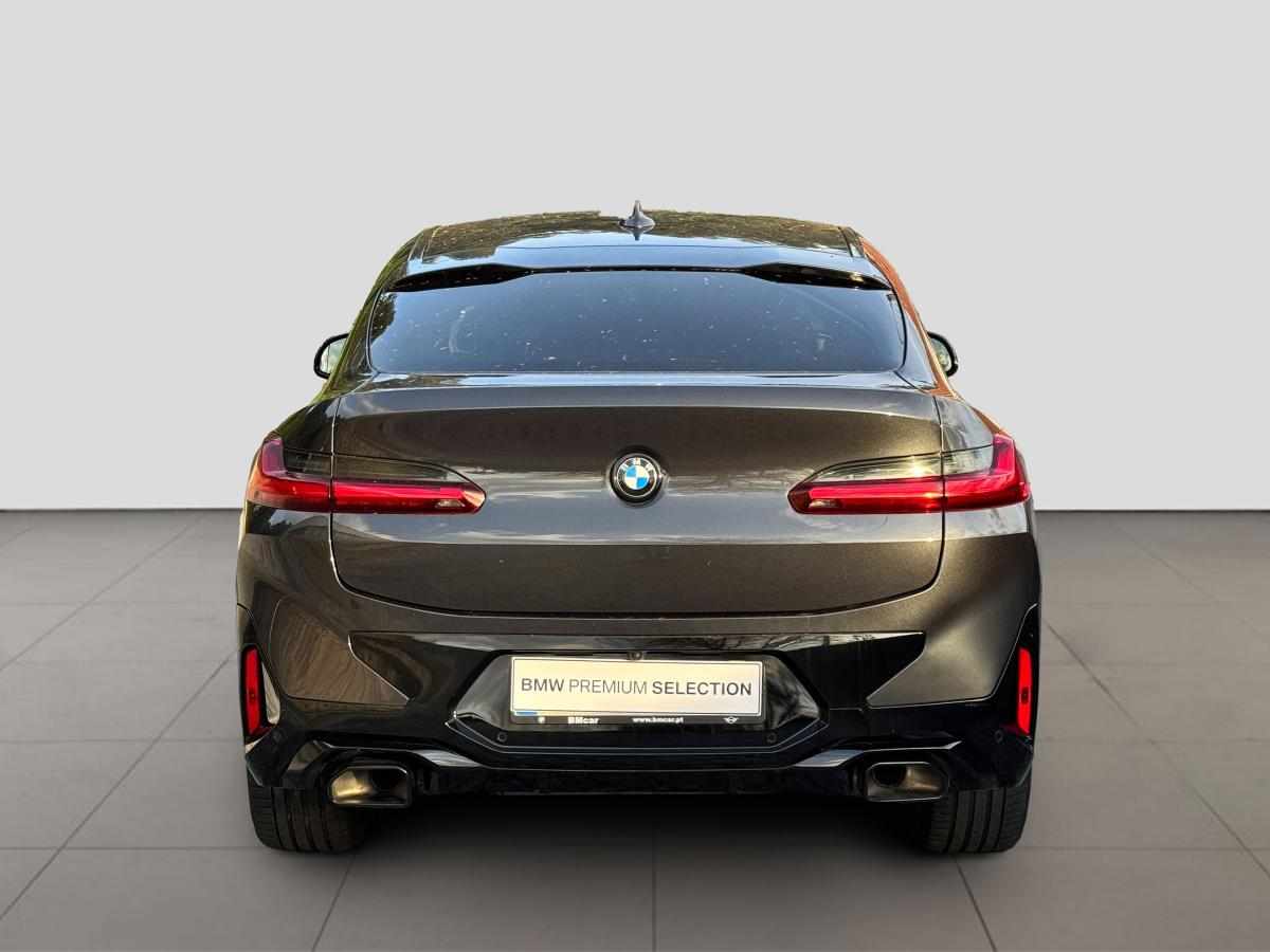 bmw-x4-xdrive30d-2023-diesel-2993cc