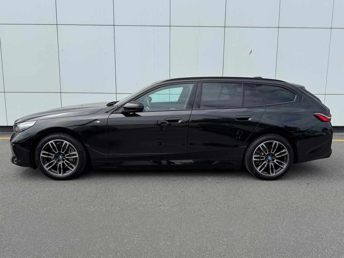 bmw-serie-i-i5-edrive40-touring-2025-eletrico