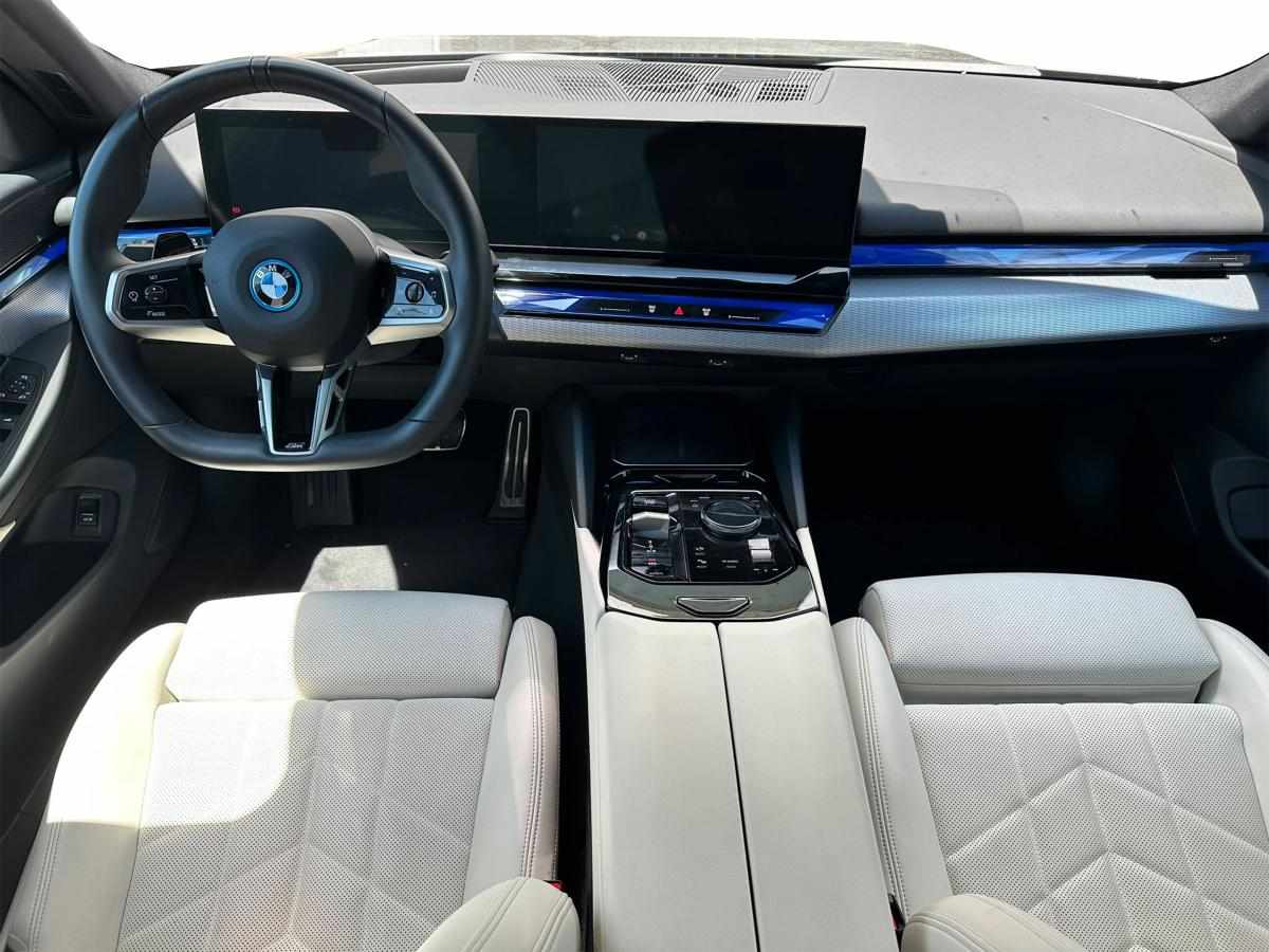 bmw-serie-i-i5-edrive40-touring-2025-eletrico