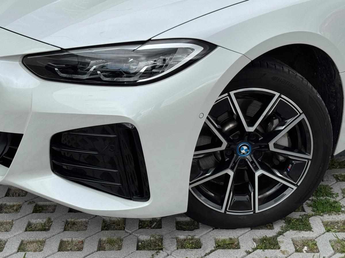 bmw-i4-edrive35-2022-eletrico