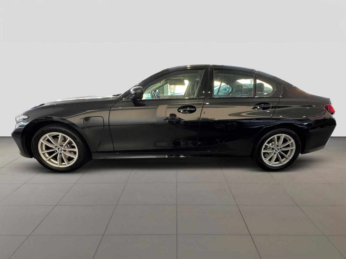 bmw-serie-3-320e-2024-gasolina-1998cc
