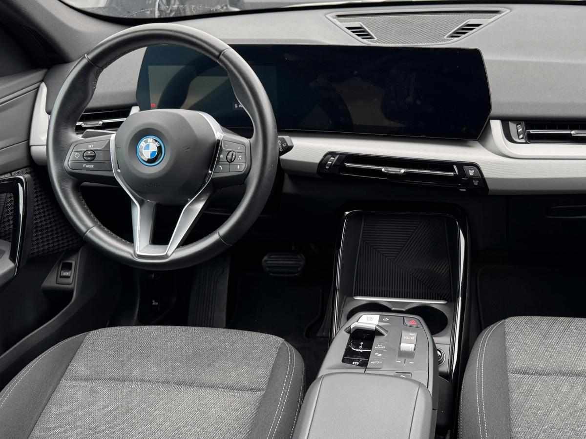 bmw-x1-ix1-edrive20-2024-eletrico