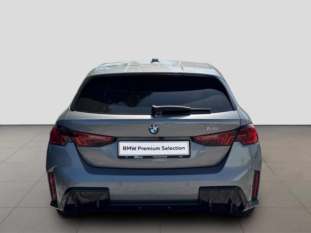 bmw-serie-1-120i-2025-gasolina-1998cc