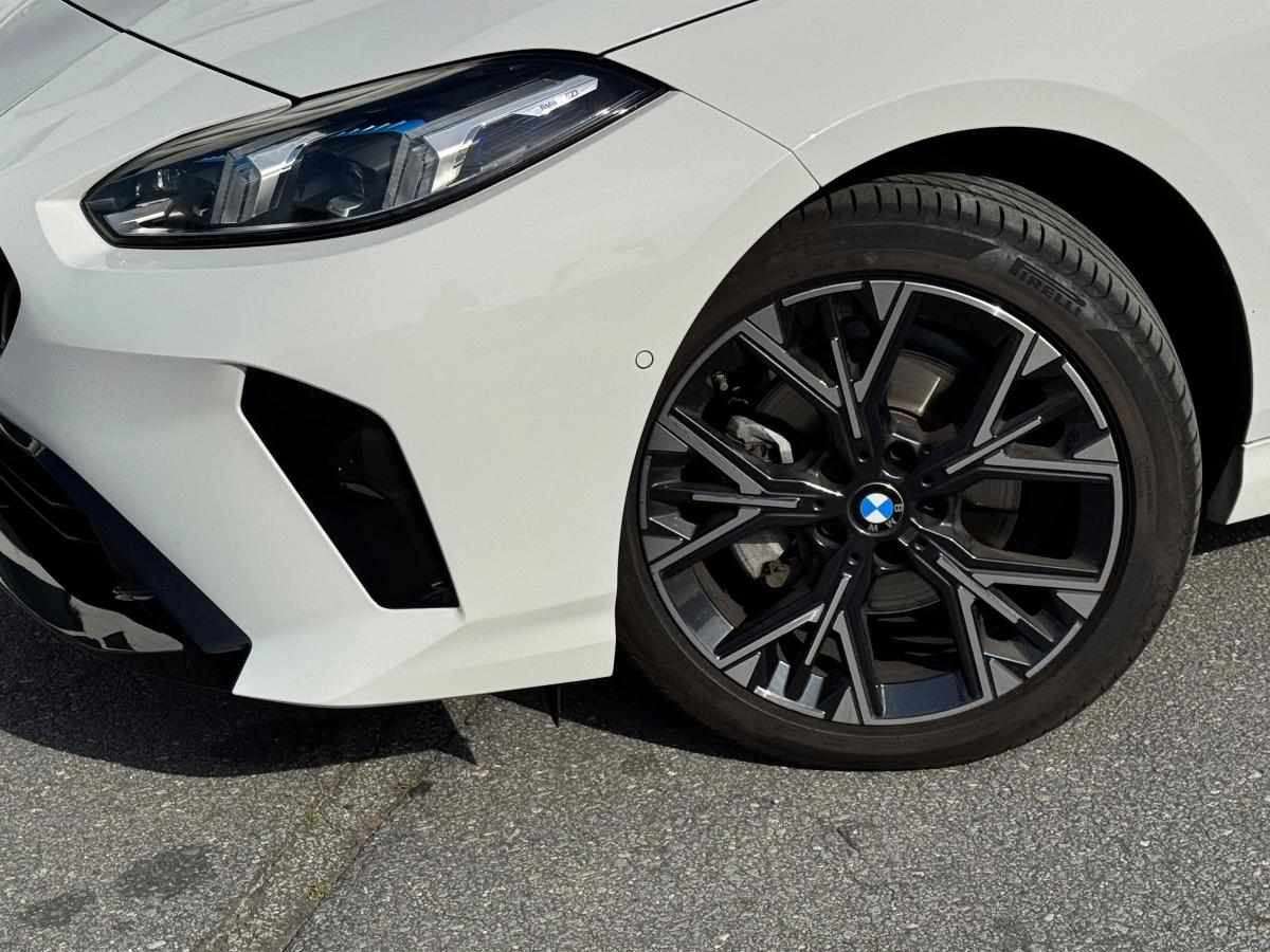 bmw-serie-1-118i-2025-gasolina-1499cc