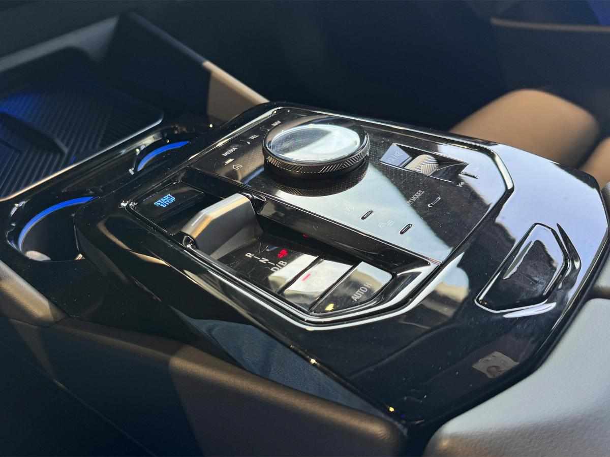 bmw-serie-5-i5-edrive40-2025-eletrico