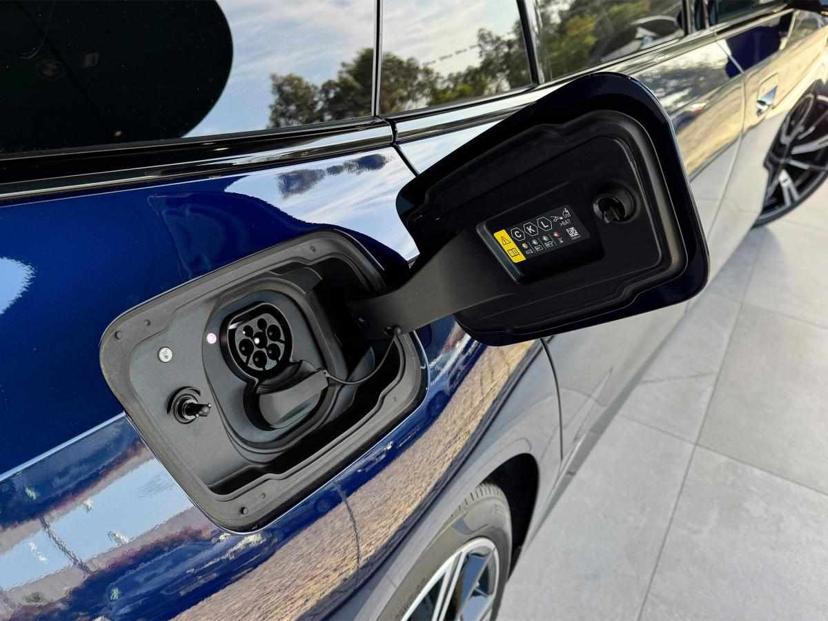 bmw-serie-5-i5-edrive40-2025-eletrico
