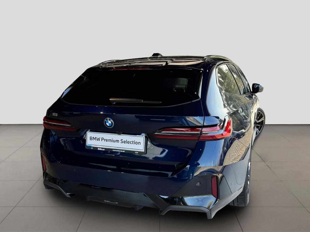 bmw-serie-5-i5-edrive40-2025-eletrico