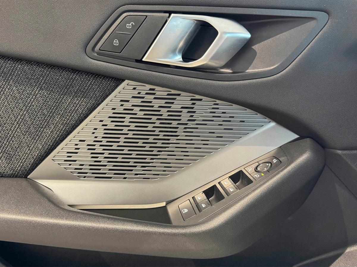 bmw-serie-2-218i-2025-gasolina-1499cc