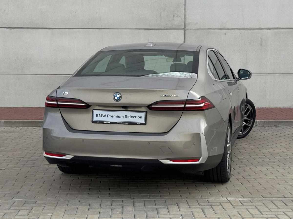 bmw-serie-5-i5-edrive40-2024-eletrico