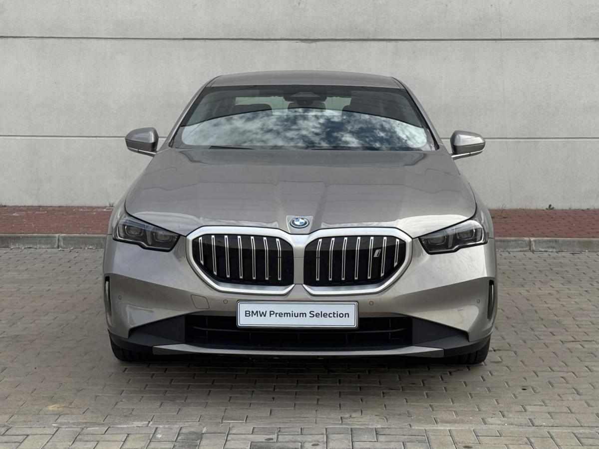bmw-serie-5-i5-edrive40-2024-eletrico