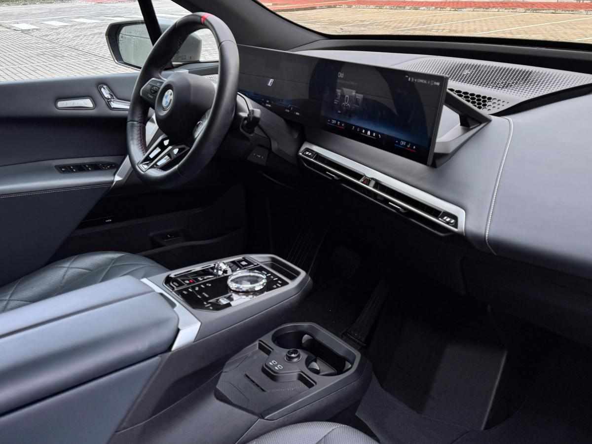 bmw-ix-1-geracao-2024-eletrico