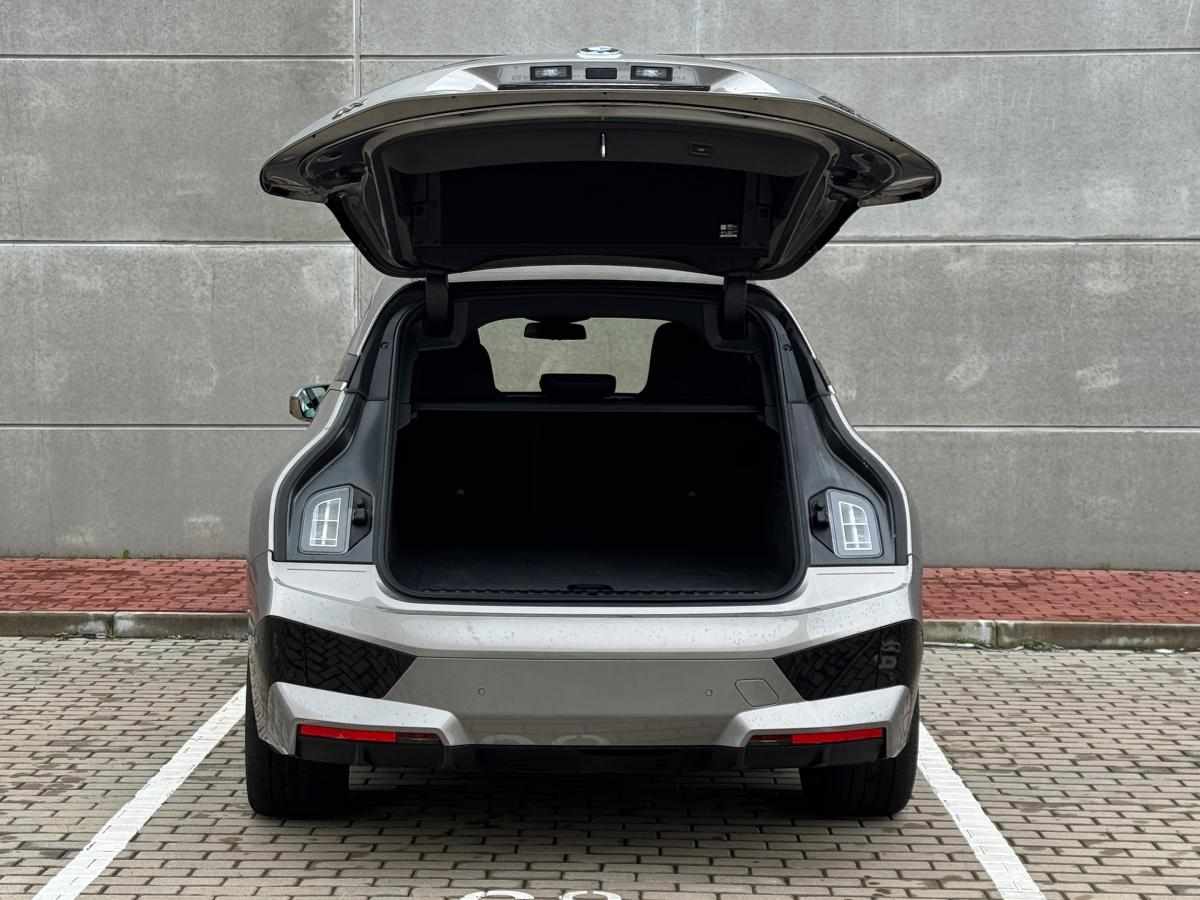 bmw-ix-1-geracao-2024-eletrico