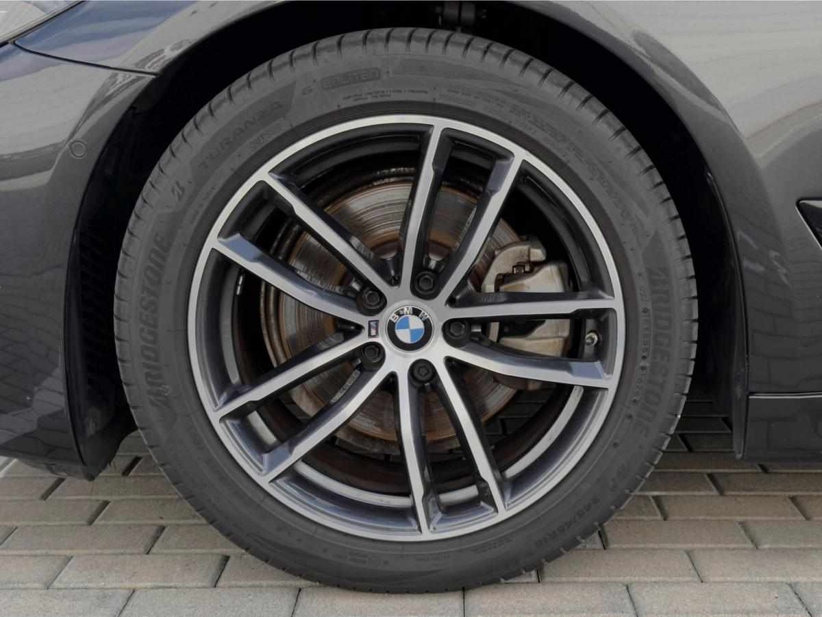 bmw-serie-5-520d-2023-diesel-1995cc