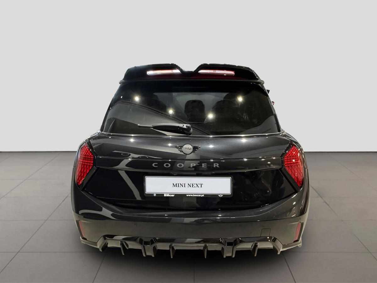mini-hatch-c-1-5-2025-gasolina-1499cc