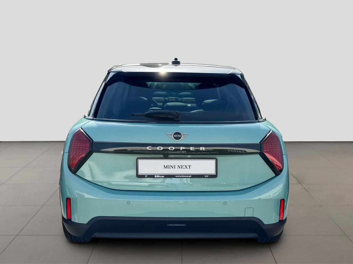 mini-hatch-c-1-5-2025-gasolina-1499cc