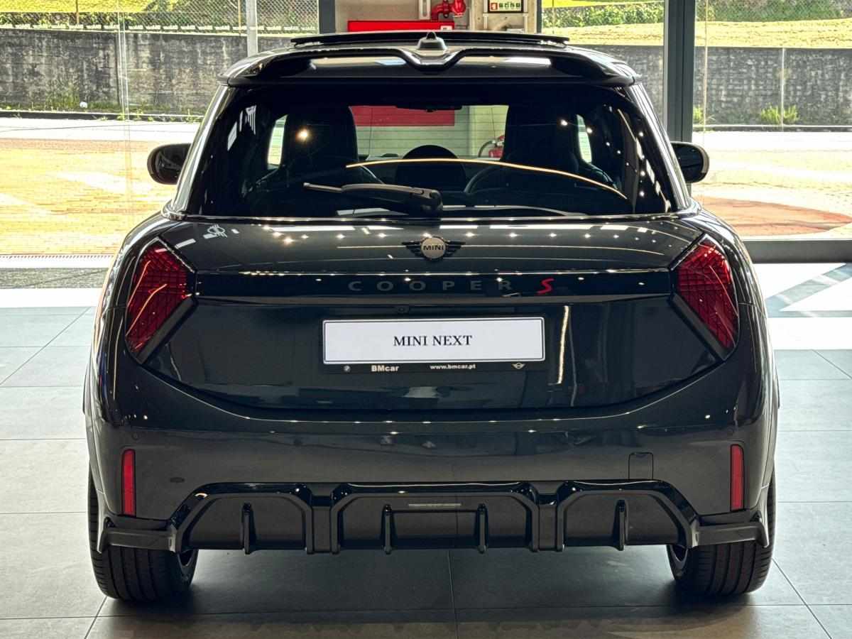 mini-hatch-s-2-0-2025-gasolina-1998cc