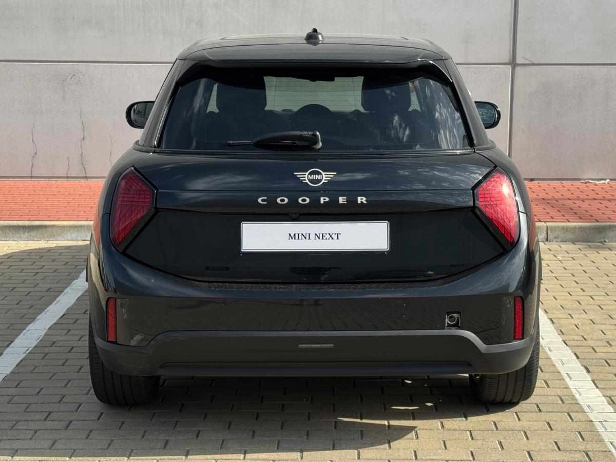 mini-hatch-c-1-5-2025-gasolina-1499cc
