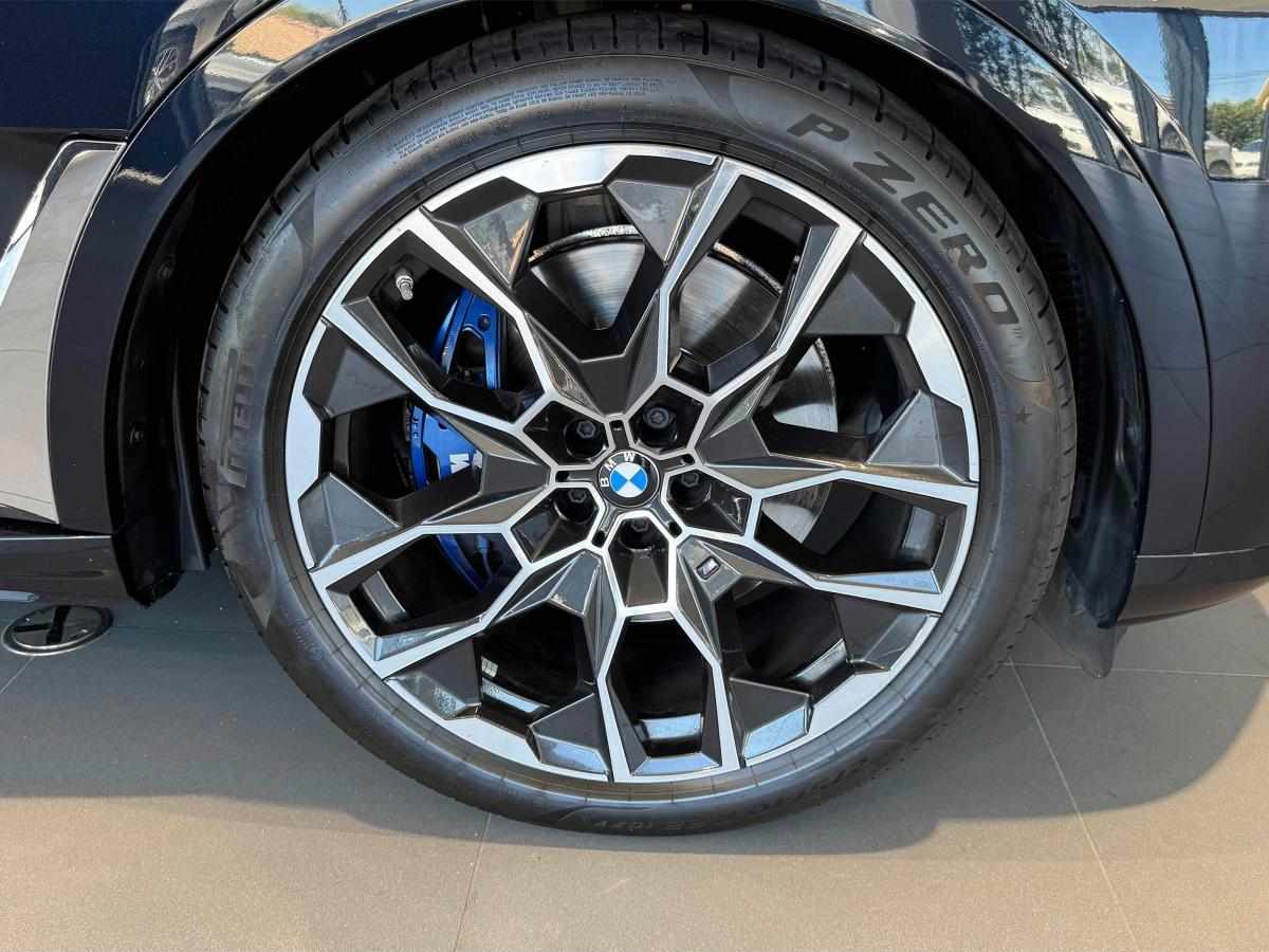 bmw-x7-40d-xdrive-2025-diesel-2993cc