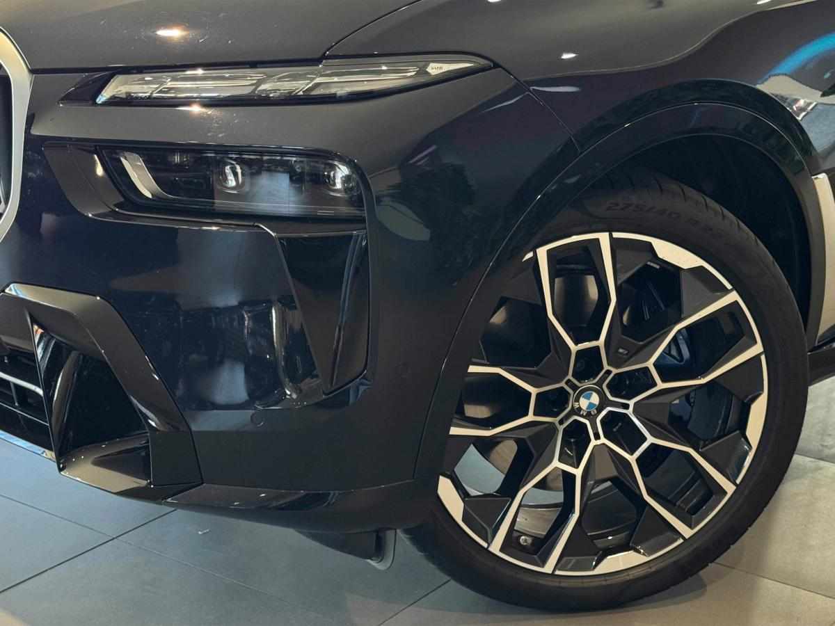 bmw-x7-40d-xdrive-2025-diesel-2993cc