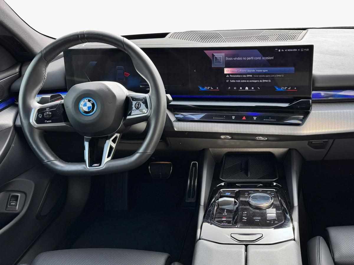 bmw-serie-5-i5-edrive40-2025-eletrico