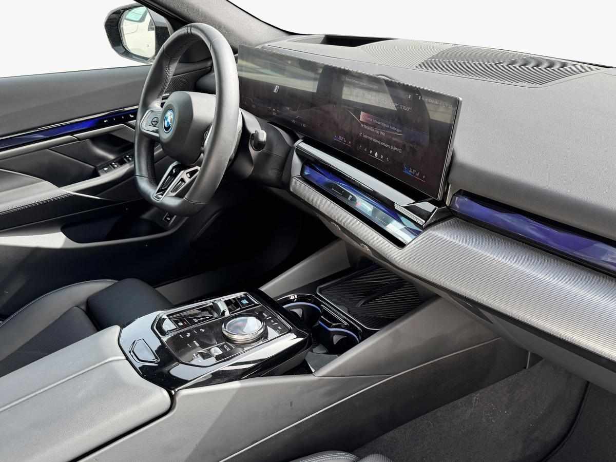 bmw-serie-5-i5-edrive40-2025-eletrico