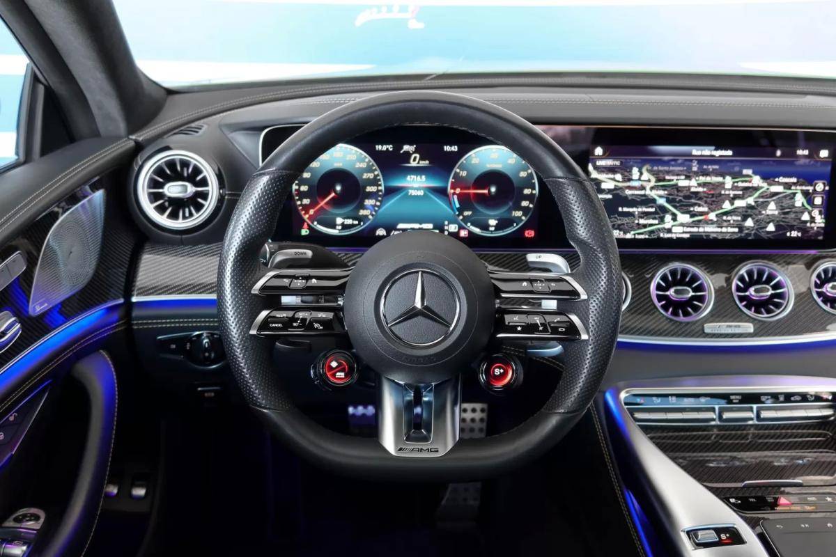 mercedes-benz-amg-gt-2022-hibrido-a-gasolina-3982cc