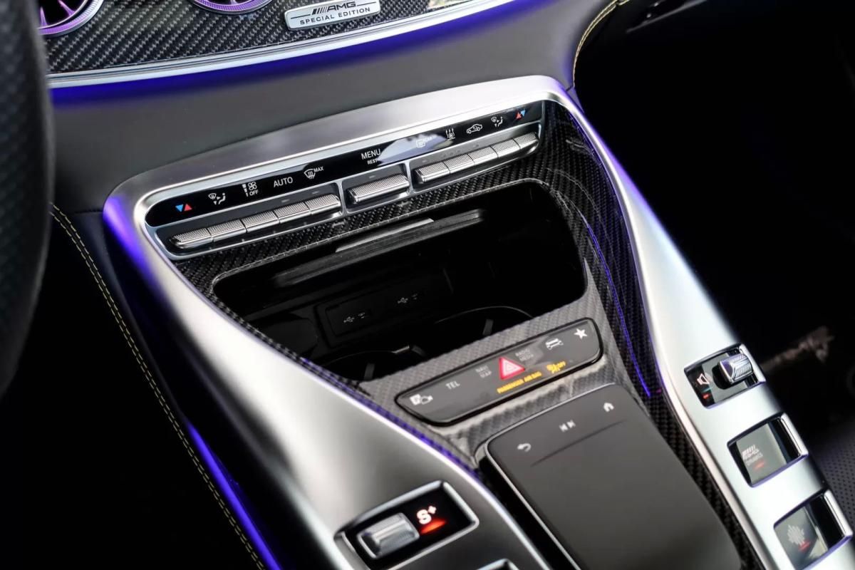 mercedes-benz-amg-gt-2022-hibrido-a-gasolina-3982cc