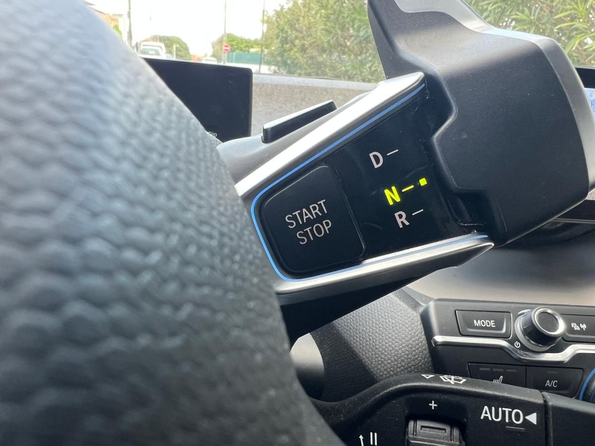 bmw-i3-2021-eletrico-0cc