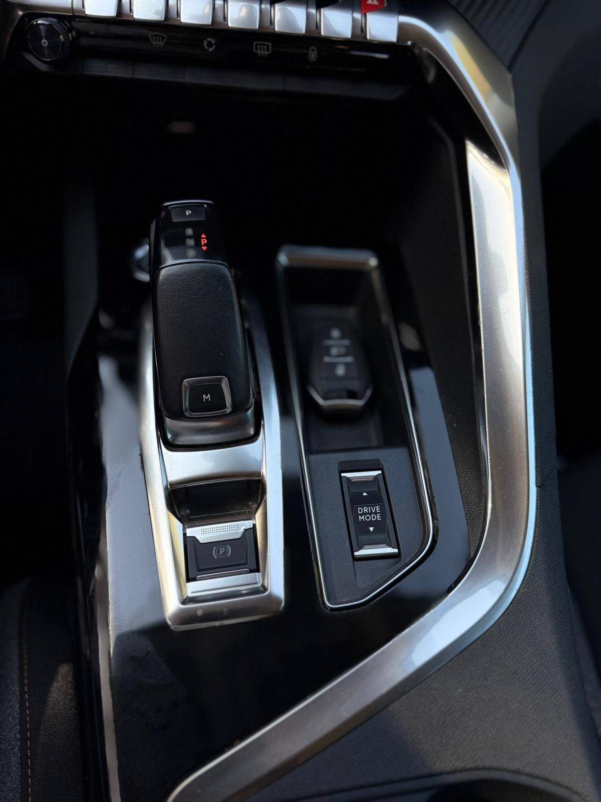 peugeot-3008-2022-gasolina-1199cc