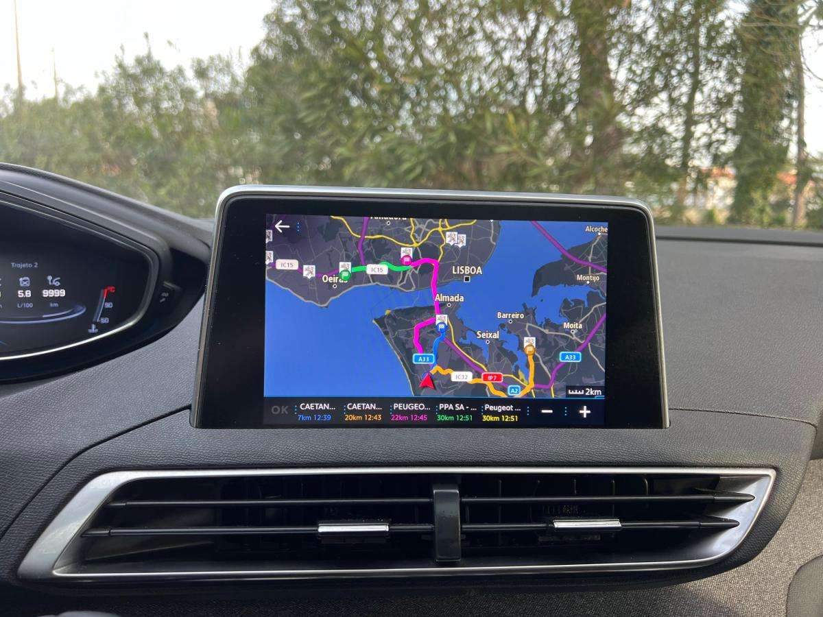 peugeot-5008-2019-diesel-1499cc