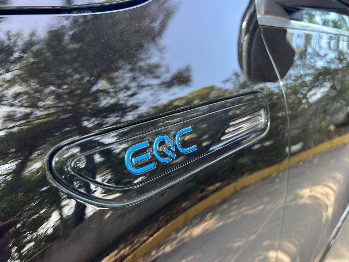 mercedes-benz-eqc-2021-eletrico-0cc
