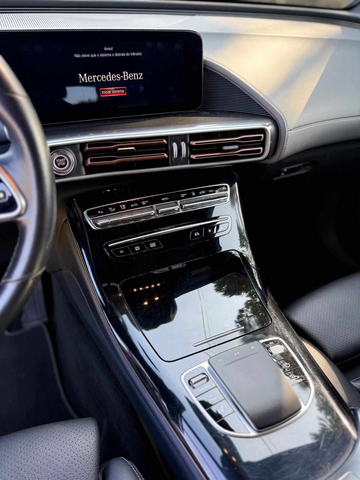 mercedes-benz-eqc-2021-eletrico-0cc