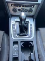 volkswagen-passat-variant-2019-diesel-1598cc