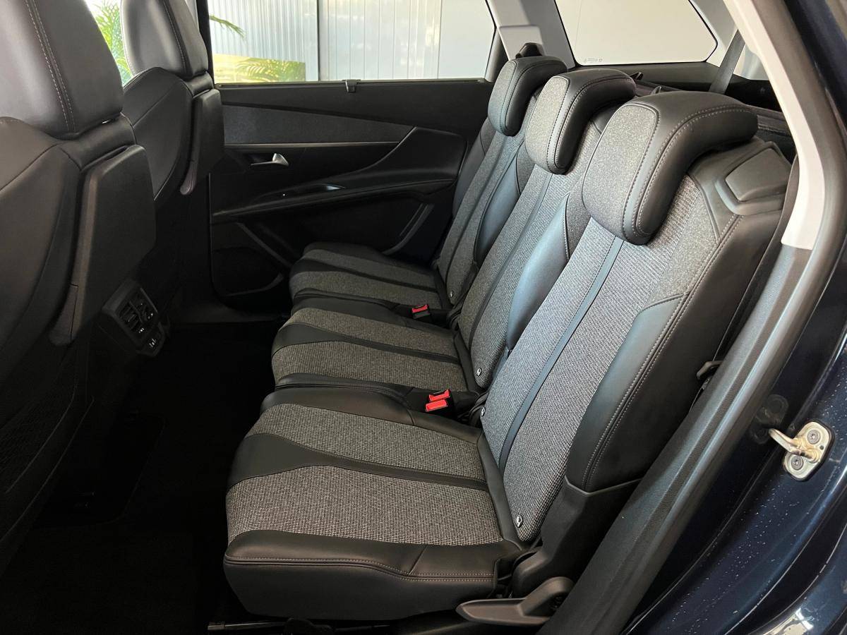 peugeot-5008-2020-diesel-1499cc