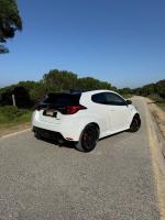 toyota-yaris-2023-gasolina-1618cc
